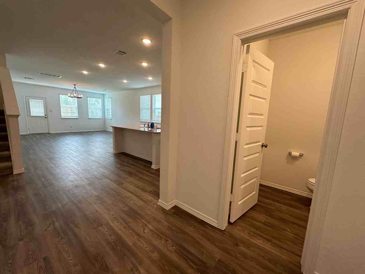 25628 Microstar Way - Photo 6 of 40