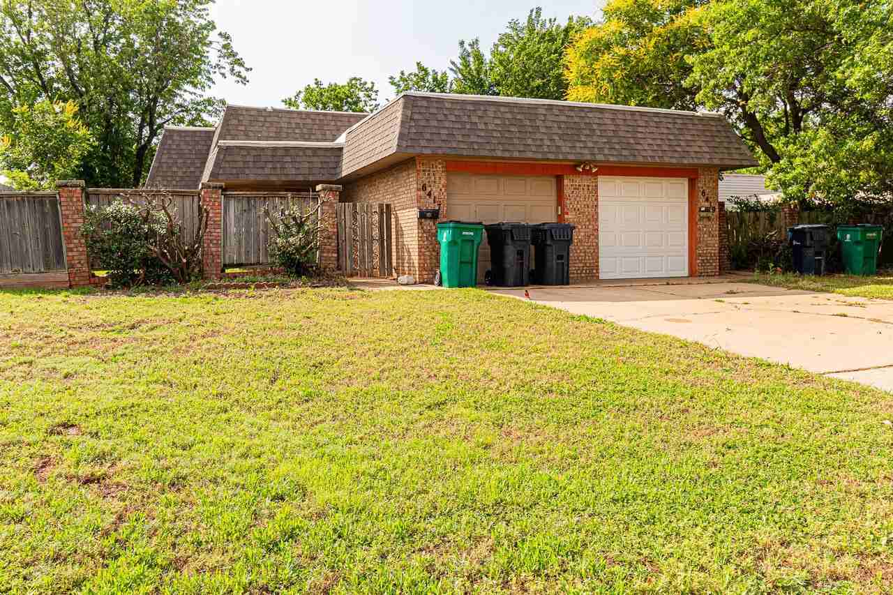 6417 N Peniel Ave - Photo 3 of 49