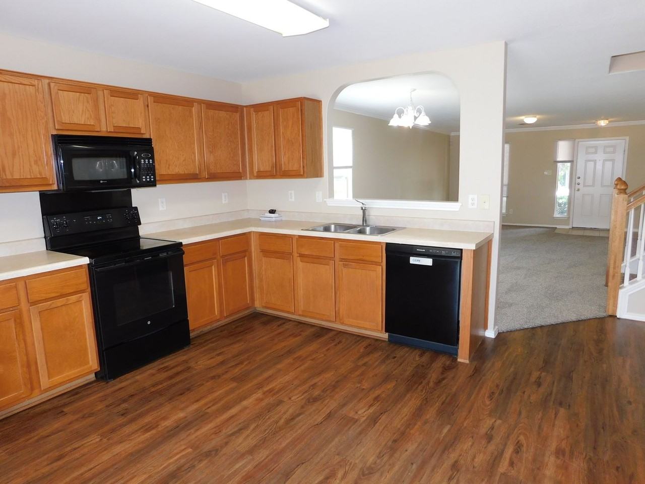 9013 Barkwood - Photo 5 of 17