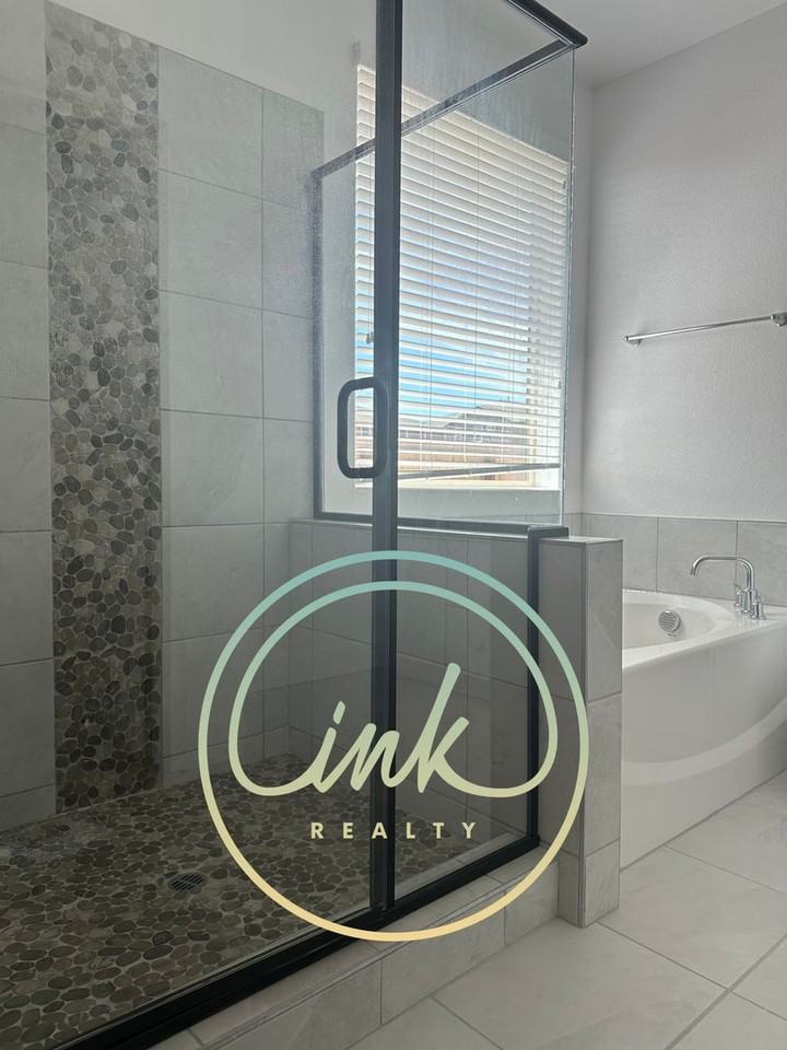 17 Zenith Ct - Photo 3 of 16