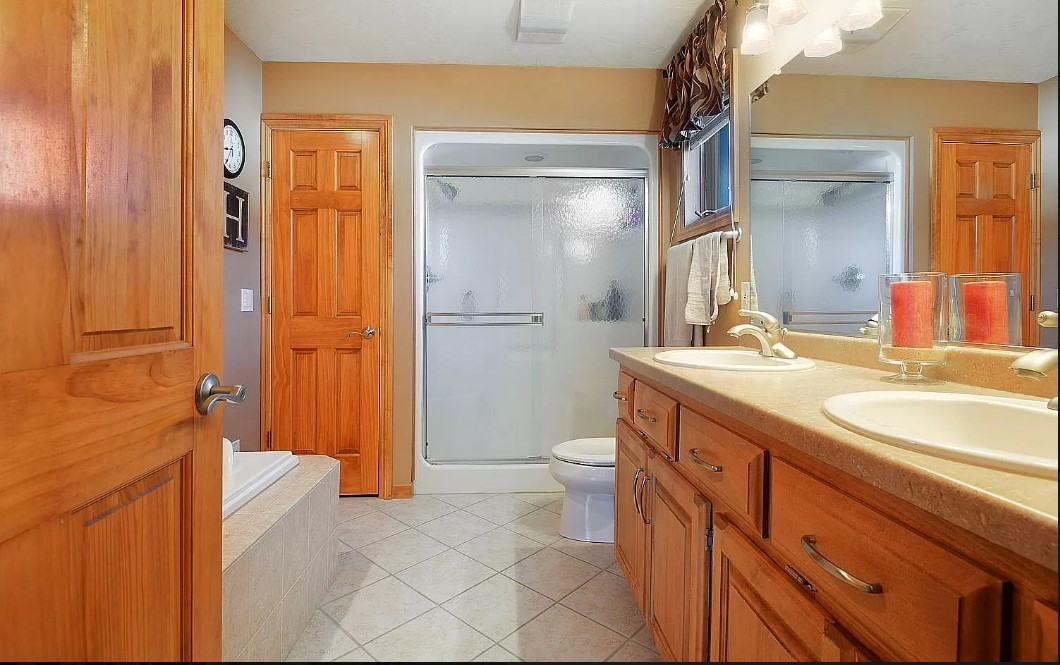 4932 N Waterford Dr #1 - Photo 7 of 9