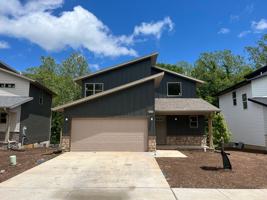 featured image of 2632 North Prospect Avenue