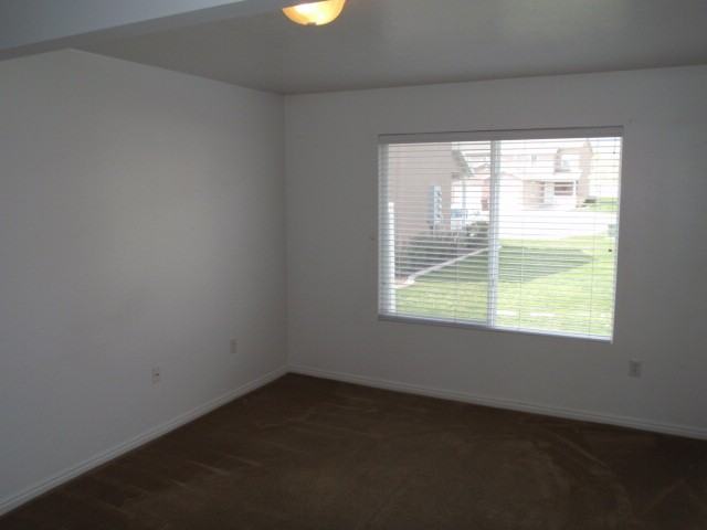 164 Savannah Ln - Photo 2 of 9