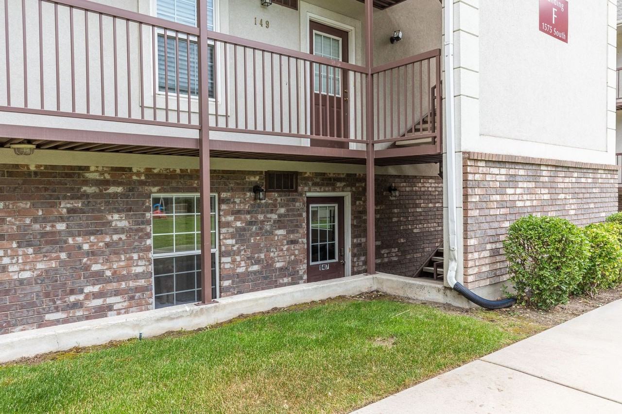 147 E 1575 S - Photo 3 of 18