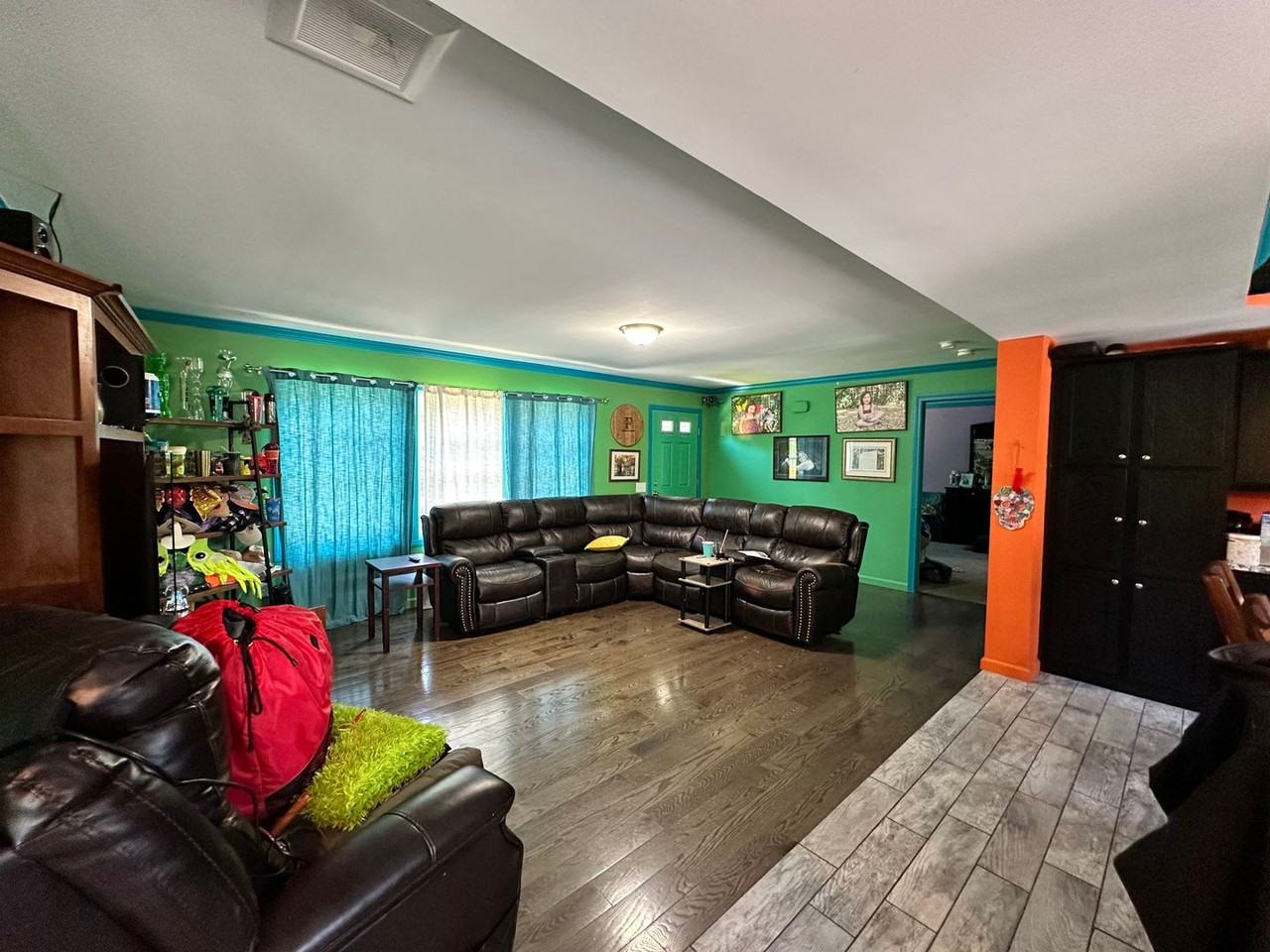 26 Joffre Ave - Photo 3 of 25