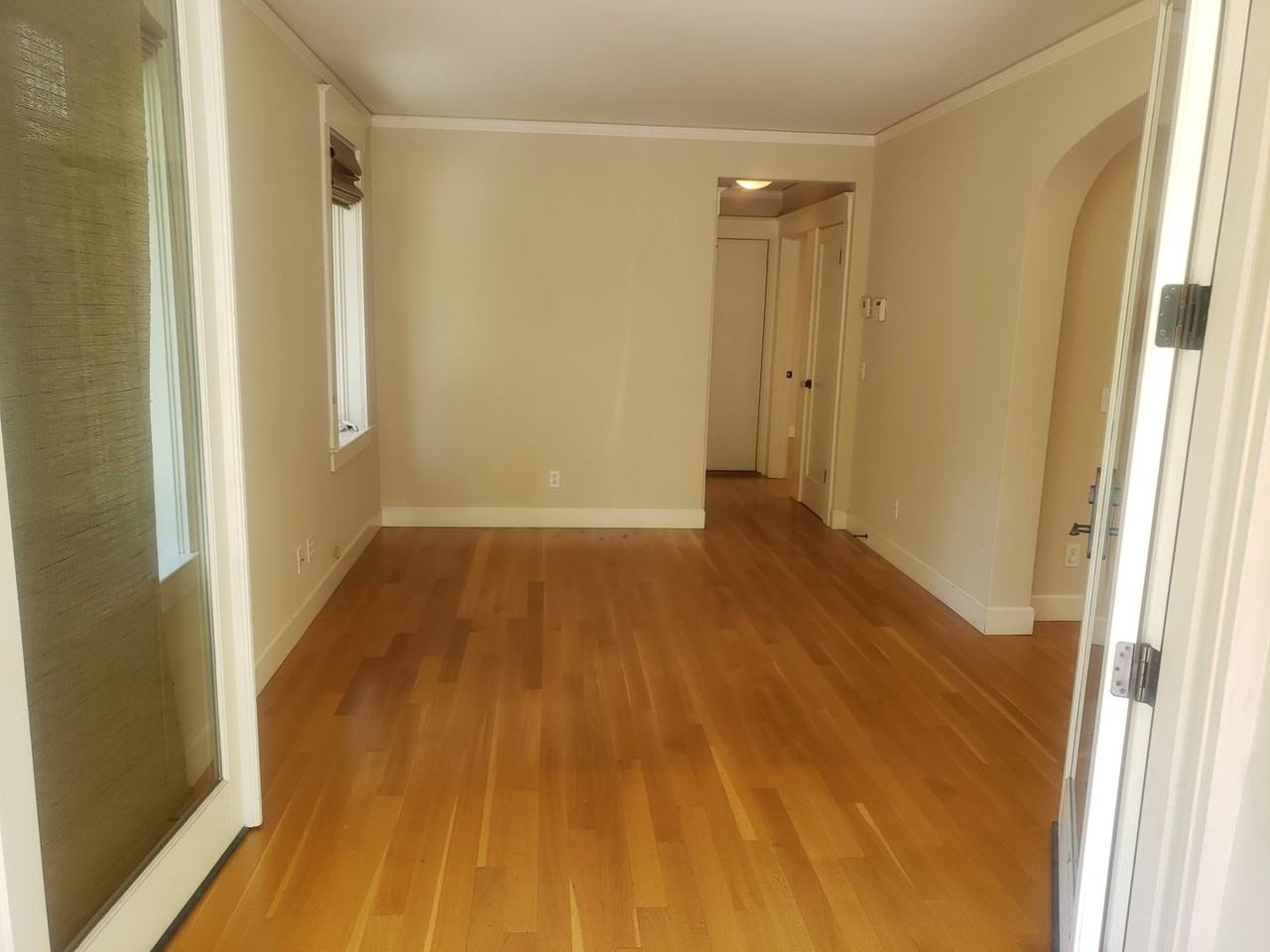 4176 Howe St - Photo 3 of 15