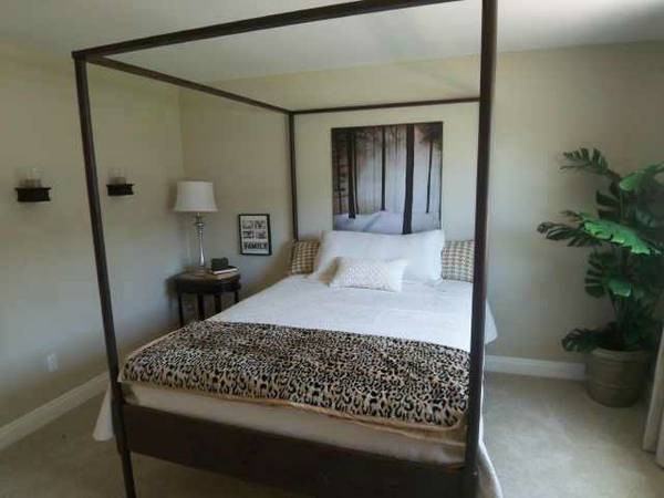 Orlando Manor Ventures LLC - Photo 3 of 30