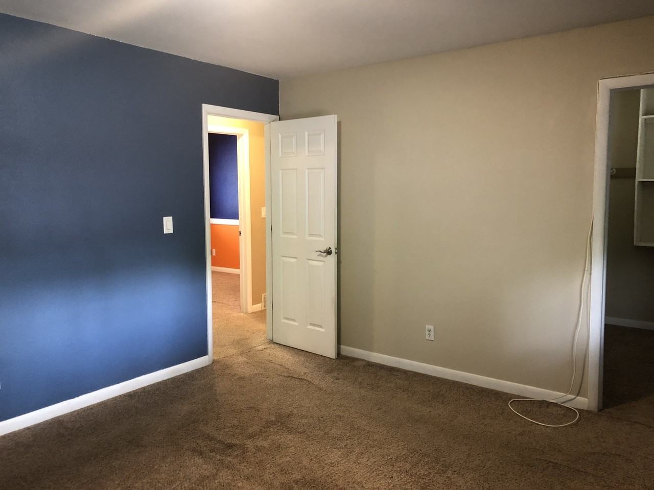 466 Berwick Ave - Photo 2 of 15