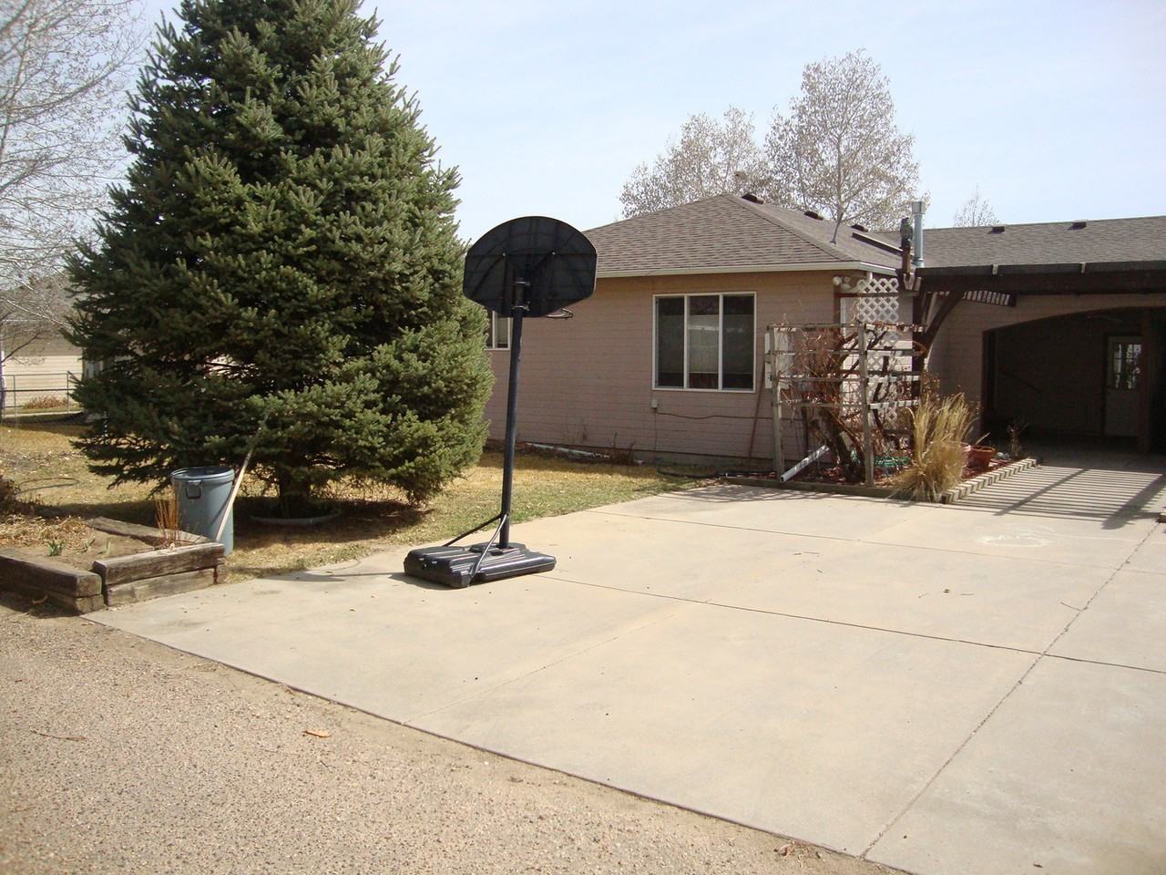 35th Street - Photo 5 of 31