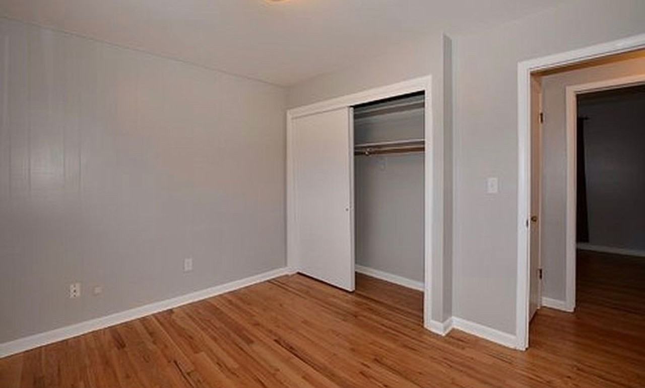 325 N Roosevelt Ave - Photo 2 of 31