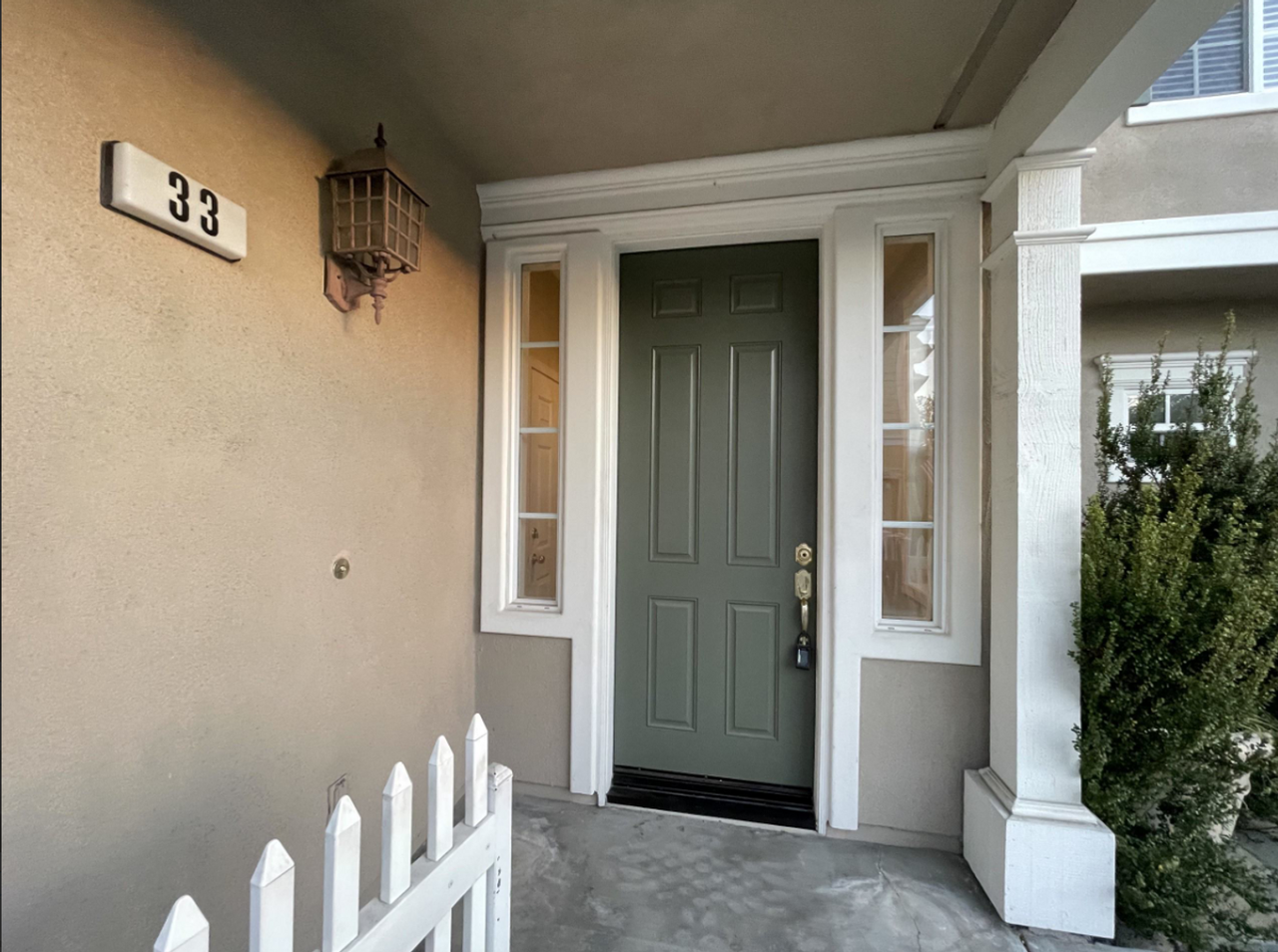 33 Strawflower St - Photo 2 of 16