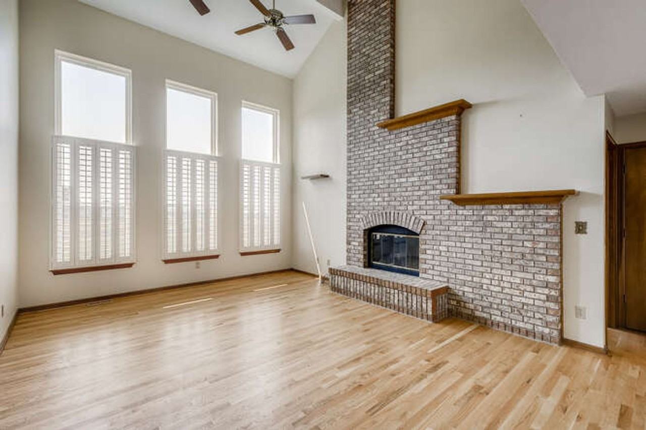 9151 Kenwood Ct - Photo 3 of 20