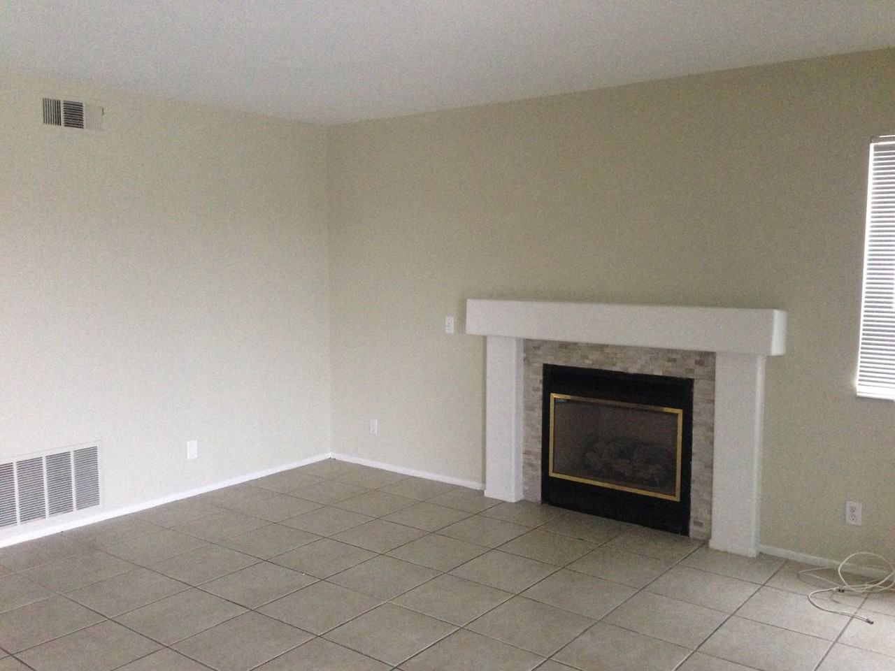 28360 Forest Oaks Way - Photo 2 of 17