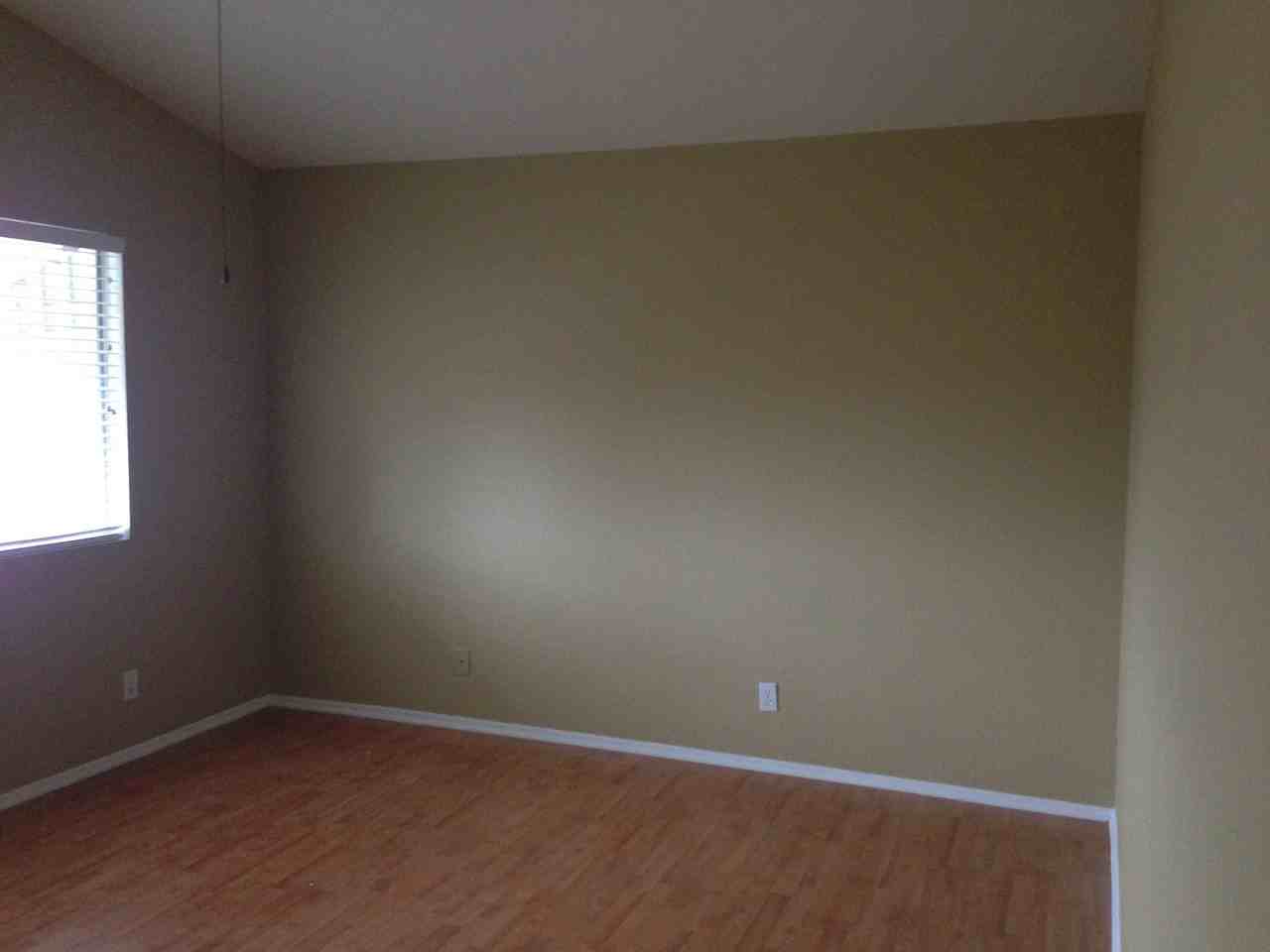 28360 Forest Oaks Way - Photo 7 of 17