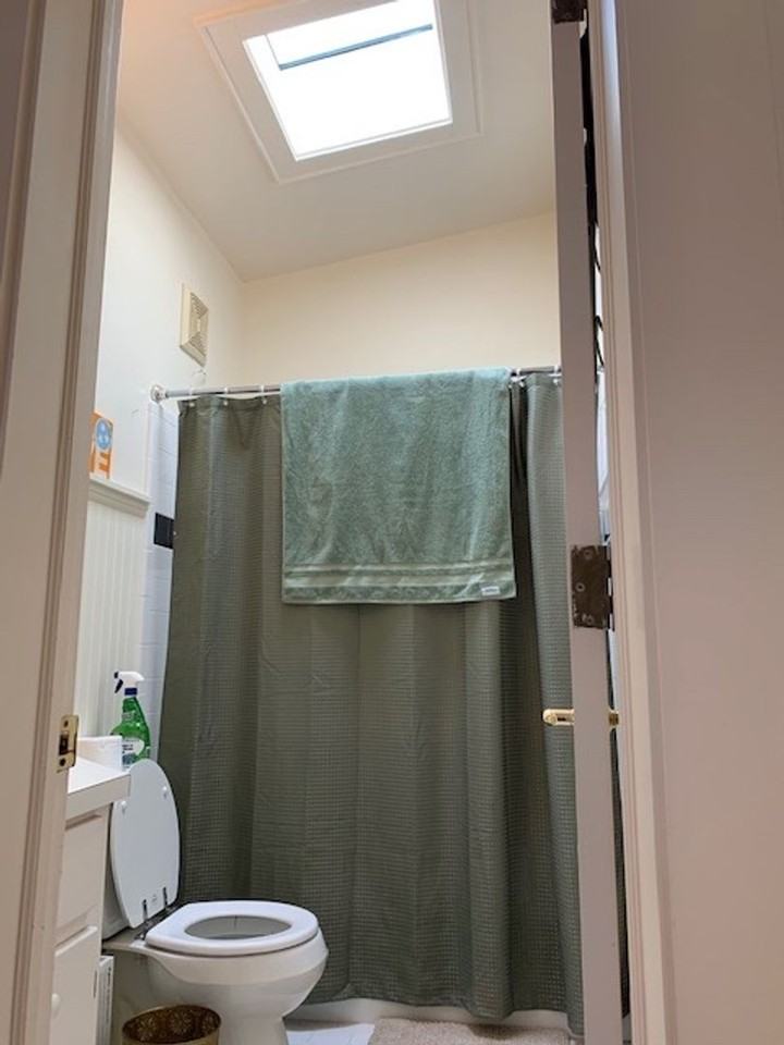 811A Jackson St - Photo 2 of 11