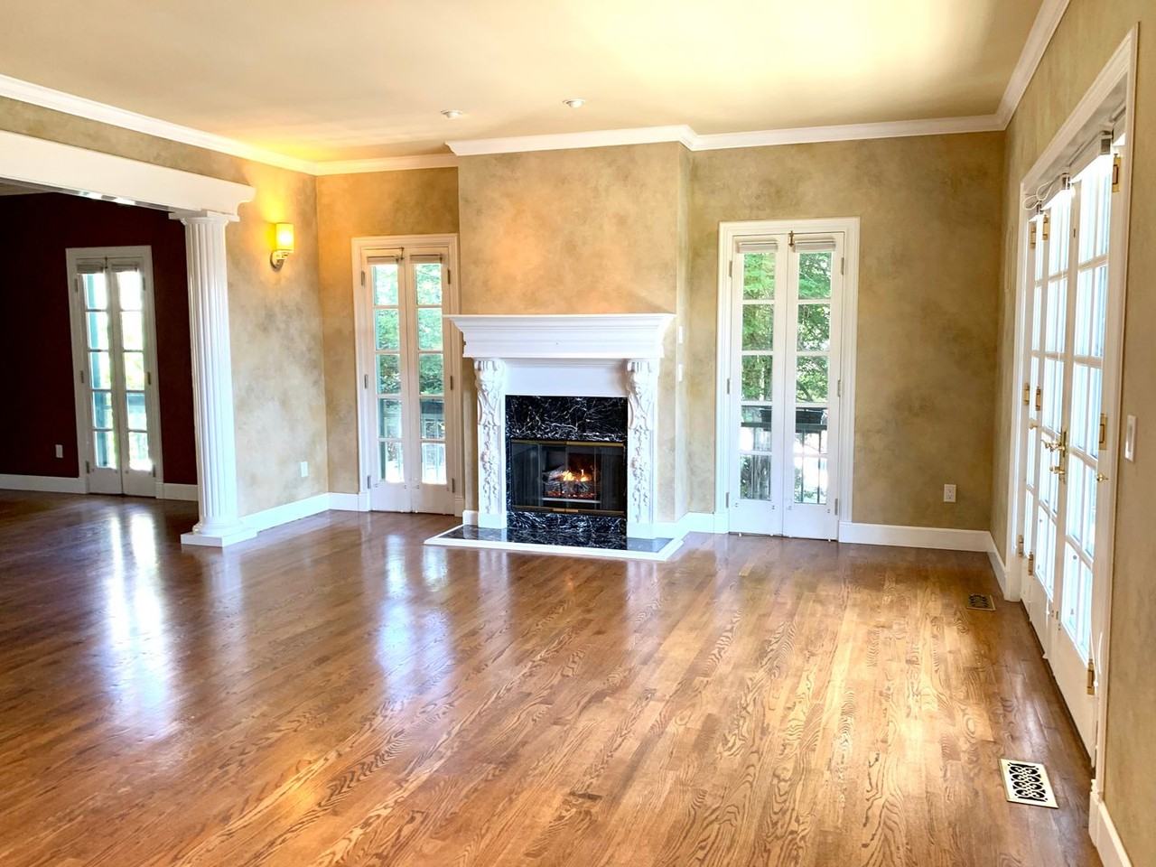 917 3rd Ave W - Photo 6 of 31