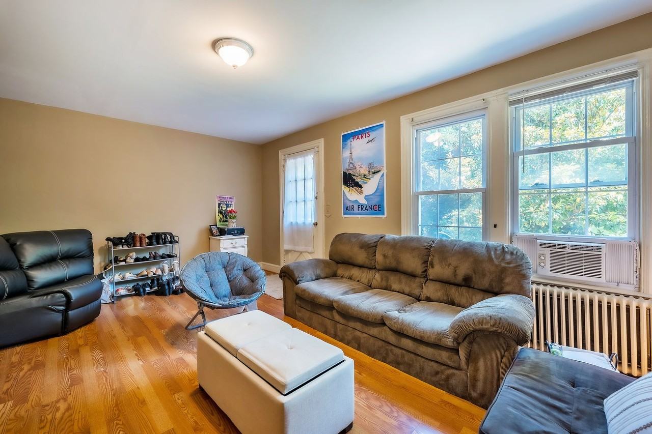 3624 S St Nw ##Nw - Photo 5 of 24