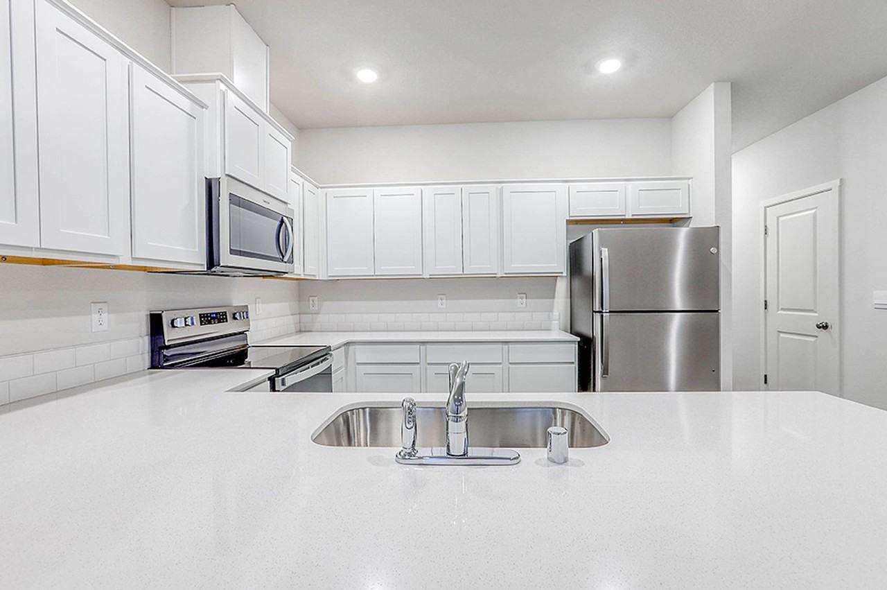 11514 Ne Angelo Dr - Photo 7 of 25