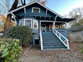 featured image of 597 E 4th St