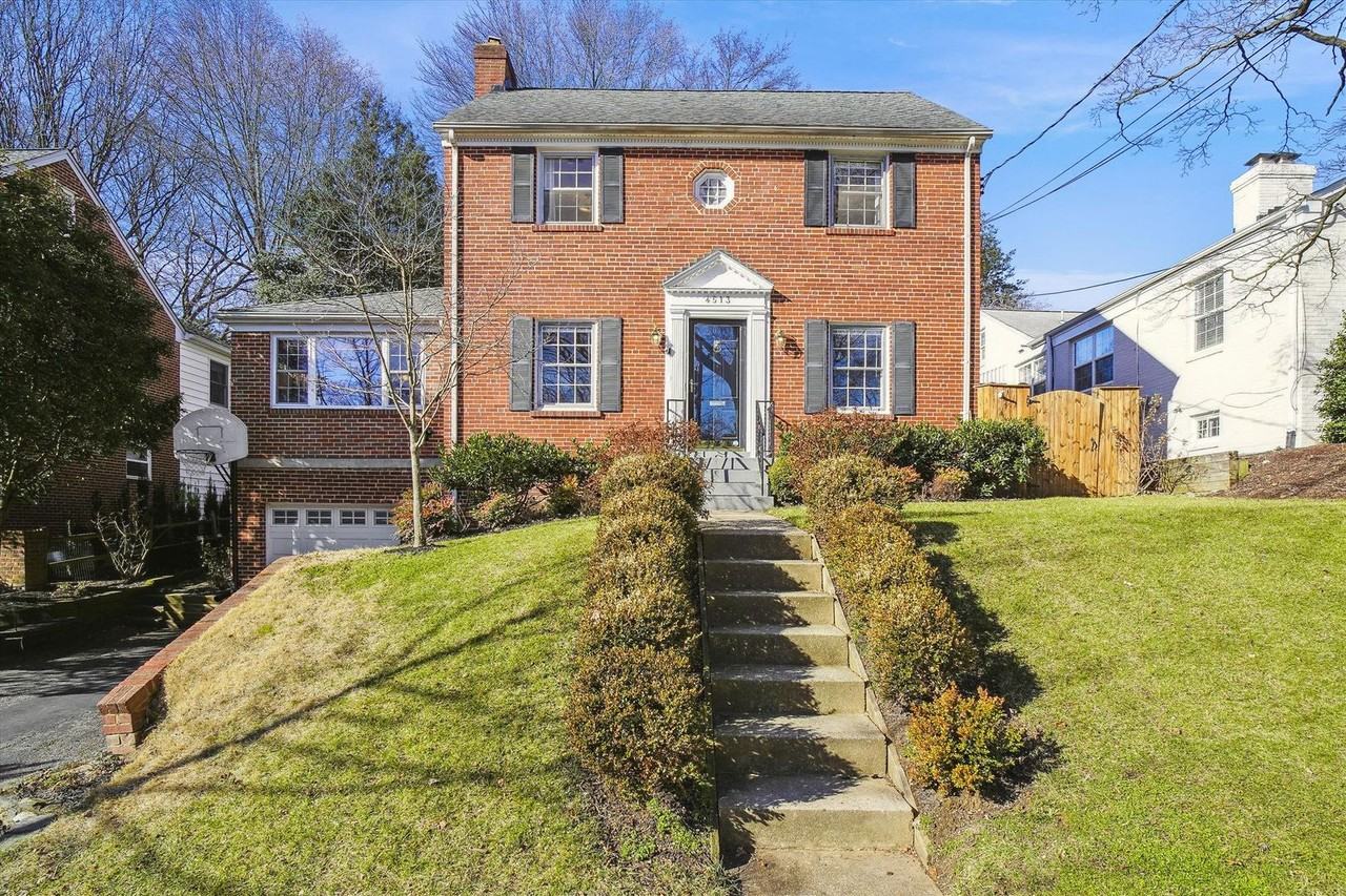 4513 Edgefield Rd - Photo 2 of 50