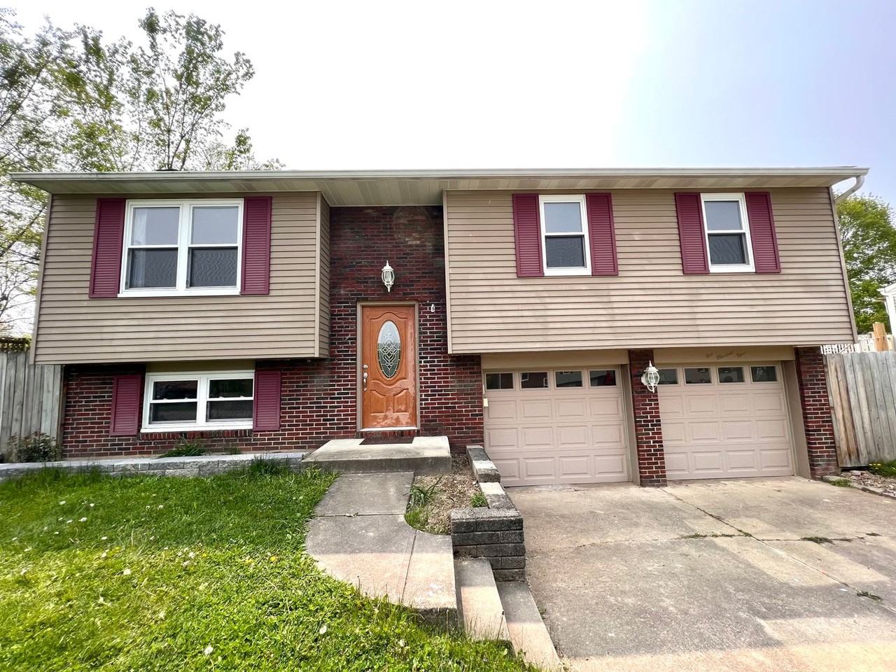 109 Wyndmere Dr - Photo 3 of 42