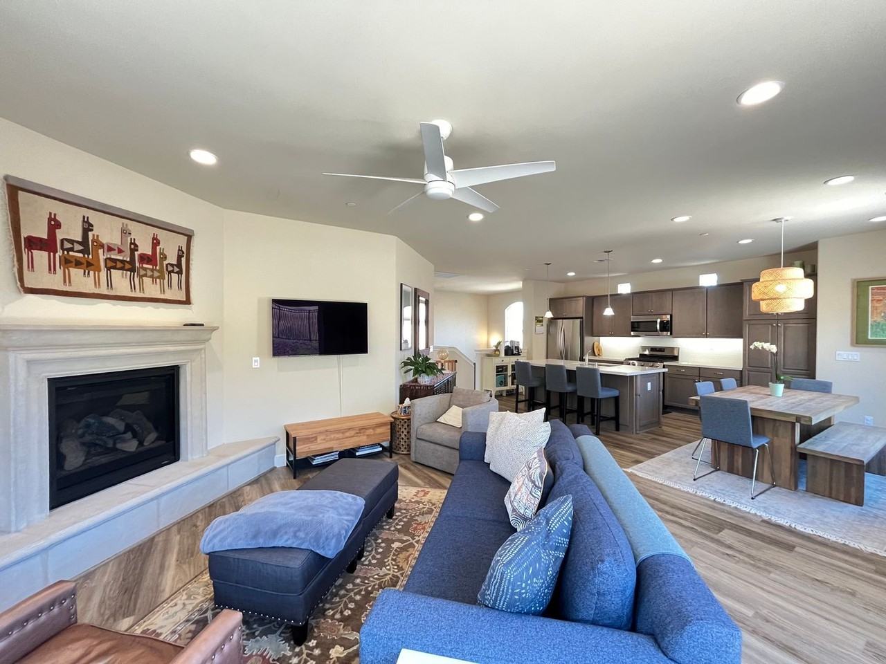 3005 Arezzo Dr - Photo 2 of 45