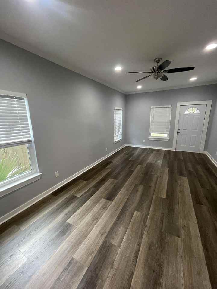 1106 W Gregory St #1106 - Photo 2 of 40