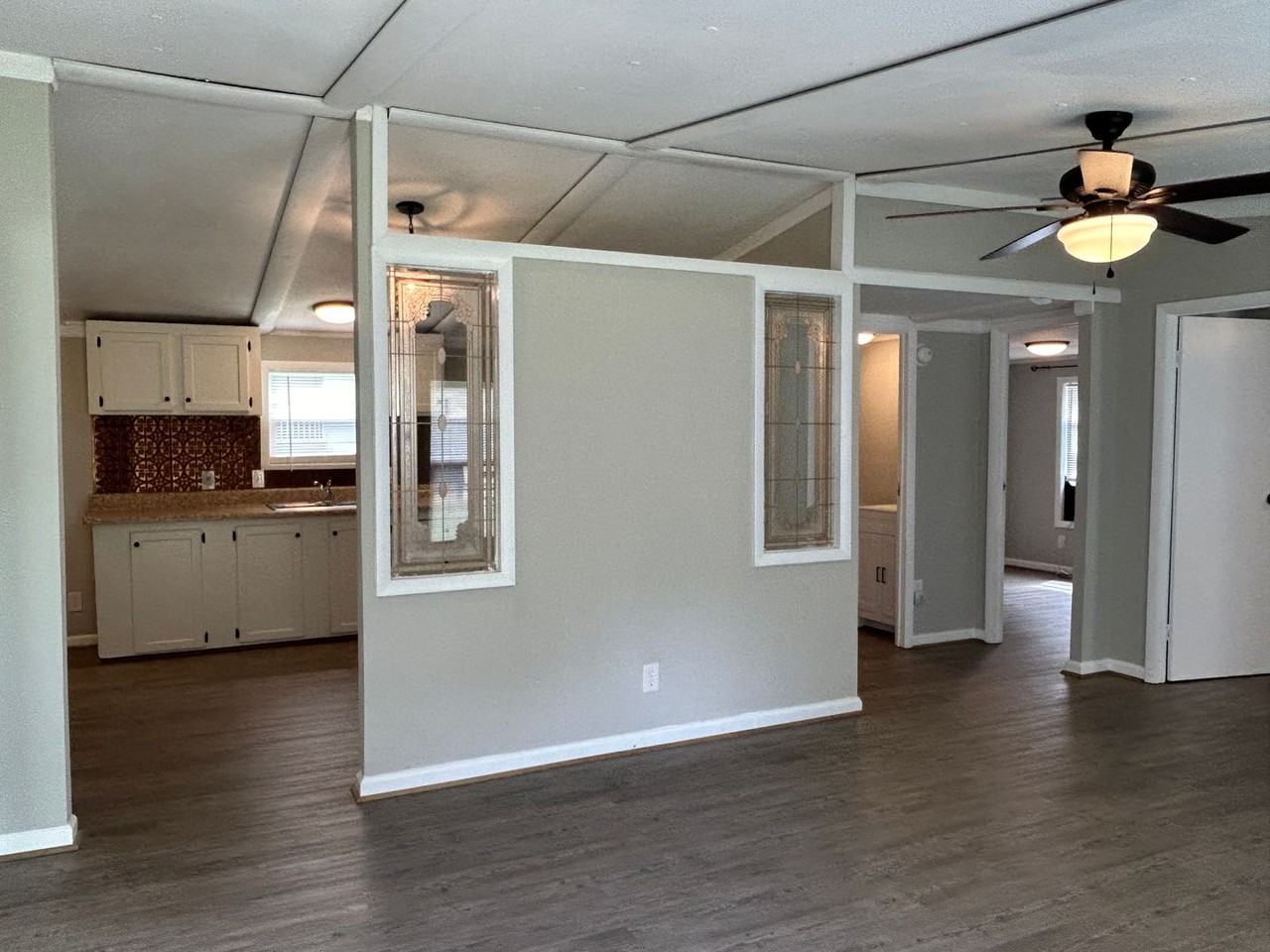 608 Wana Ave - Photo 3 of 12