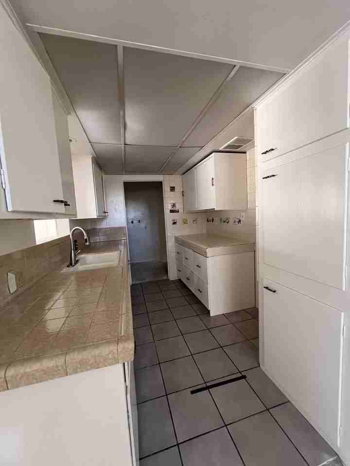 7401 Elata Ave - Photo 6 of 13