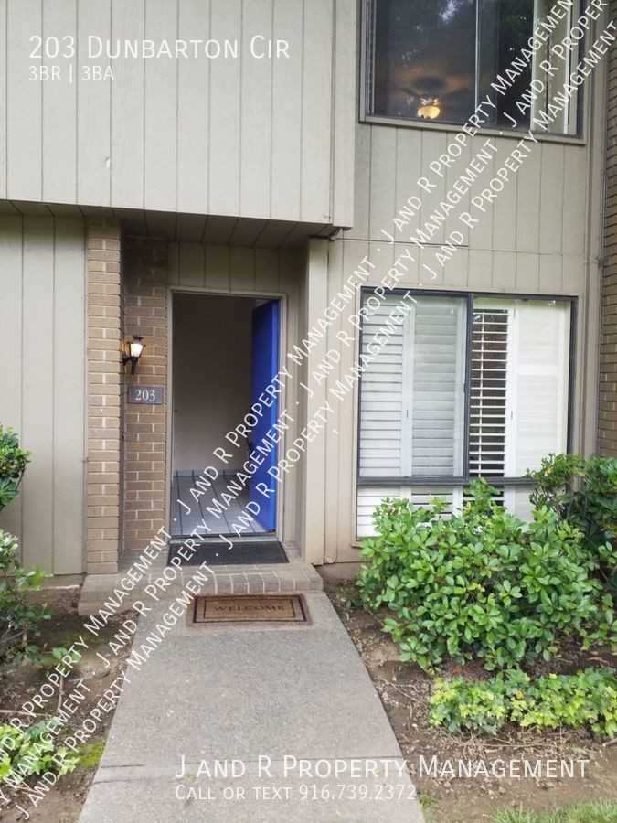 203 Dunbarton Cir - Photo 2 of 29