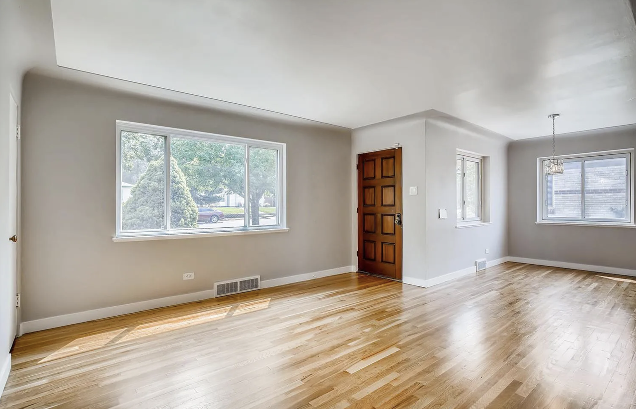 2275 W Gill Pl #NA - Photo 3 of 16