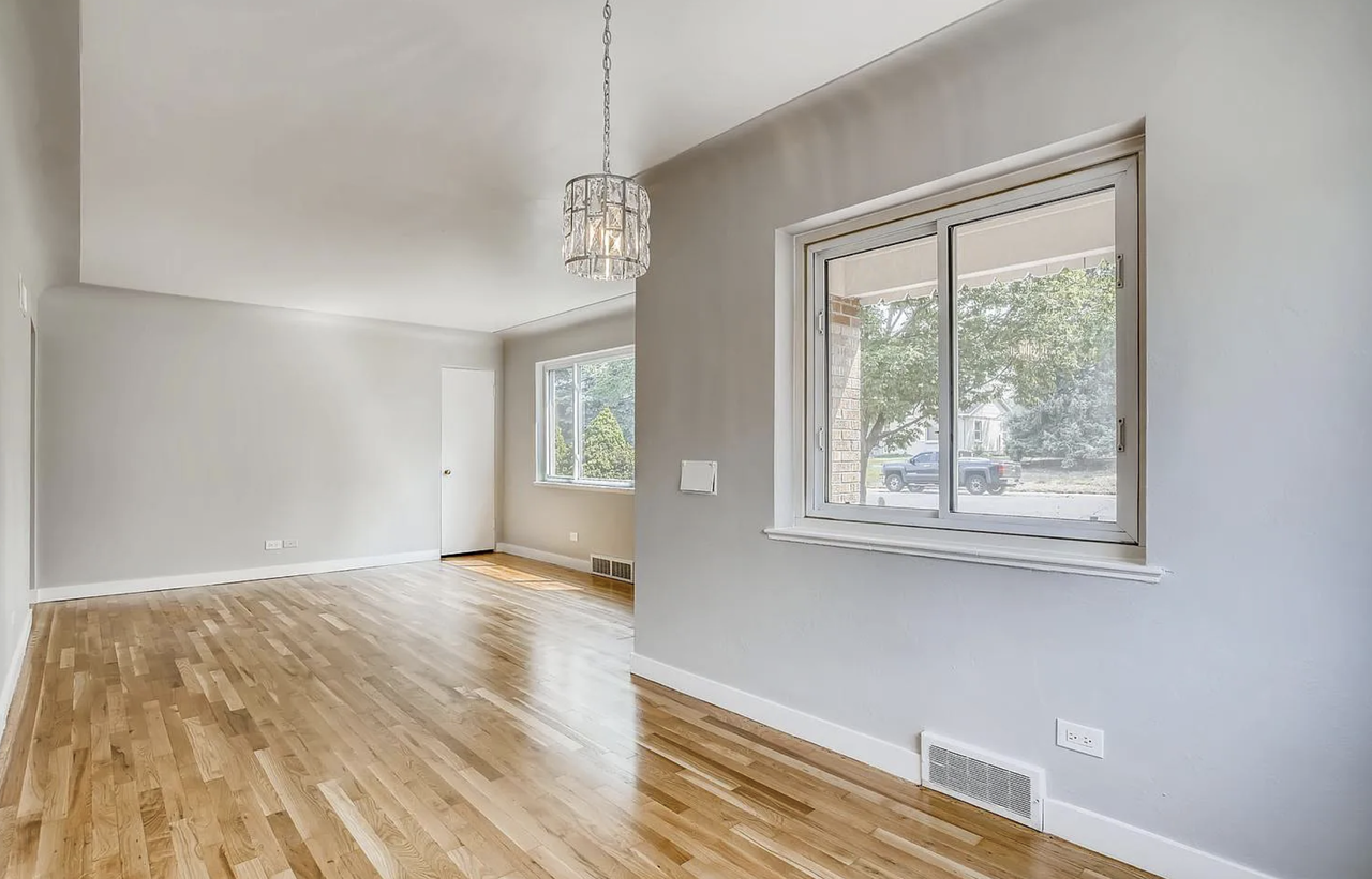 2275 W Gill Pl #NA - Photo 5 of 16