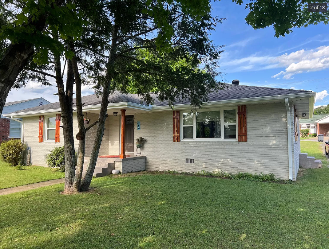 919 3rd Ave #NA - Photo 2 of 18