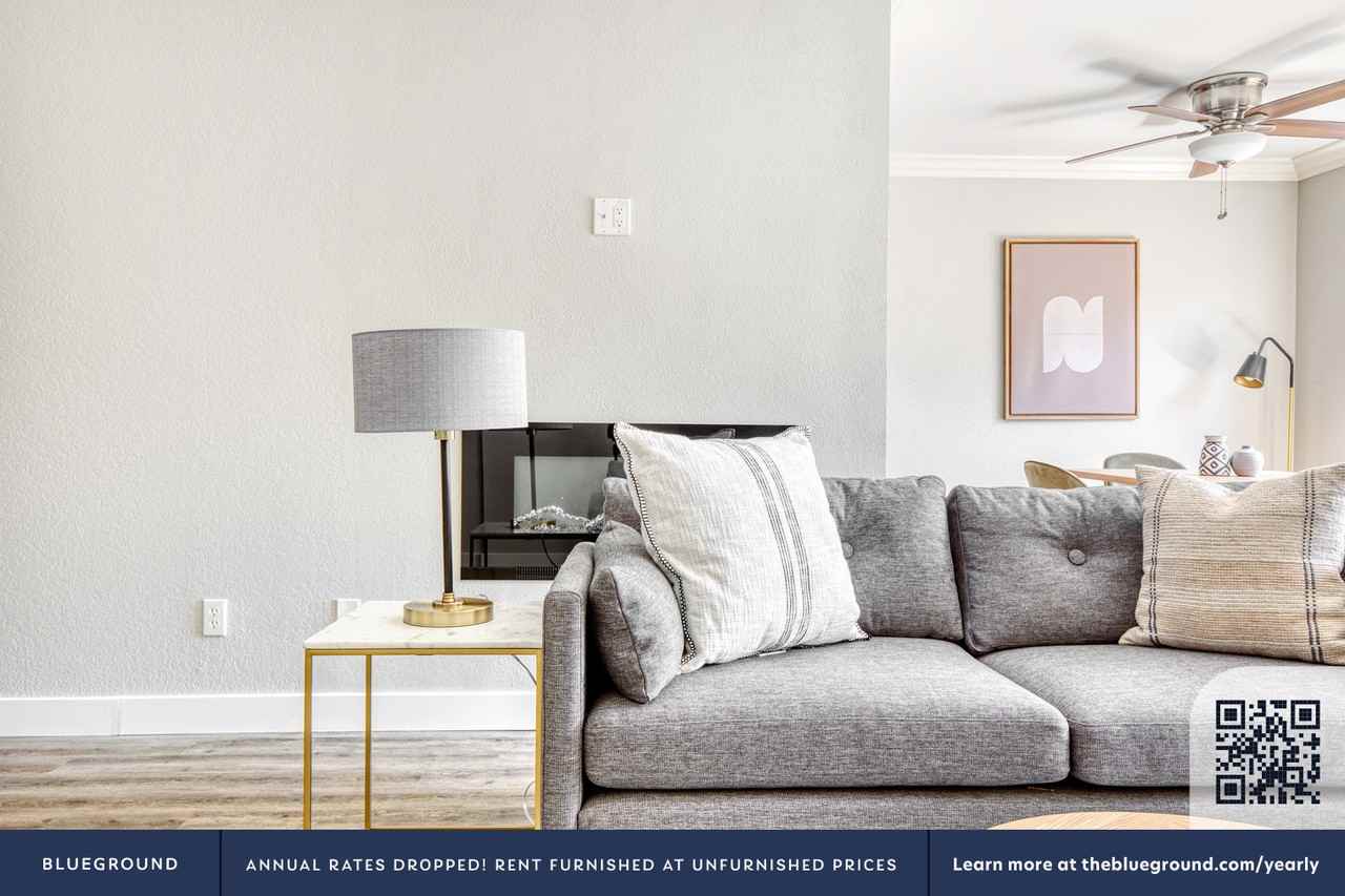 12954 Riverside Drive #488 - Photo 4 of 33