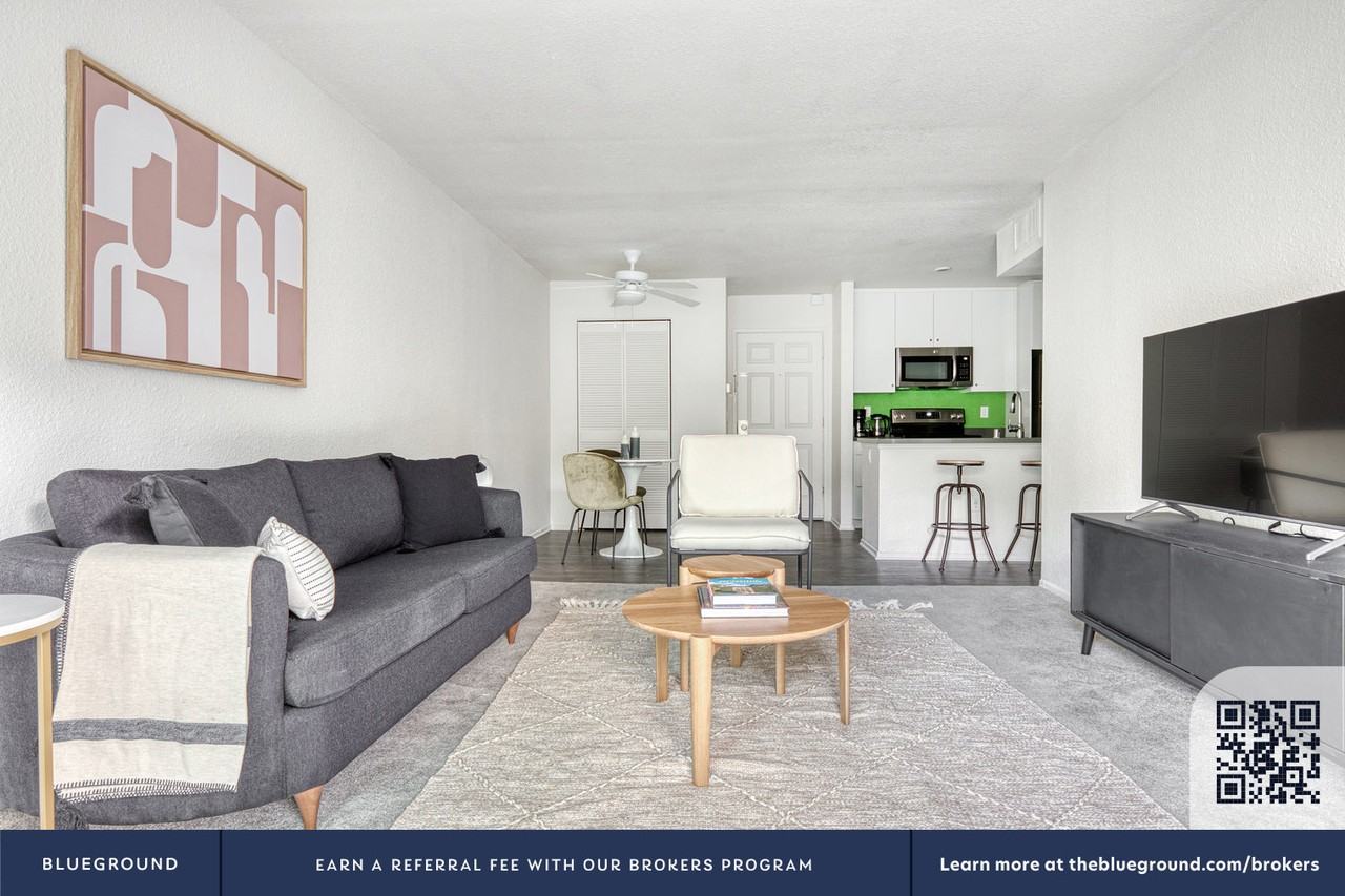 3608 Barham Blvd #575 - Photo 5 of 47