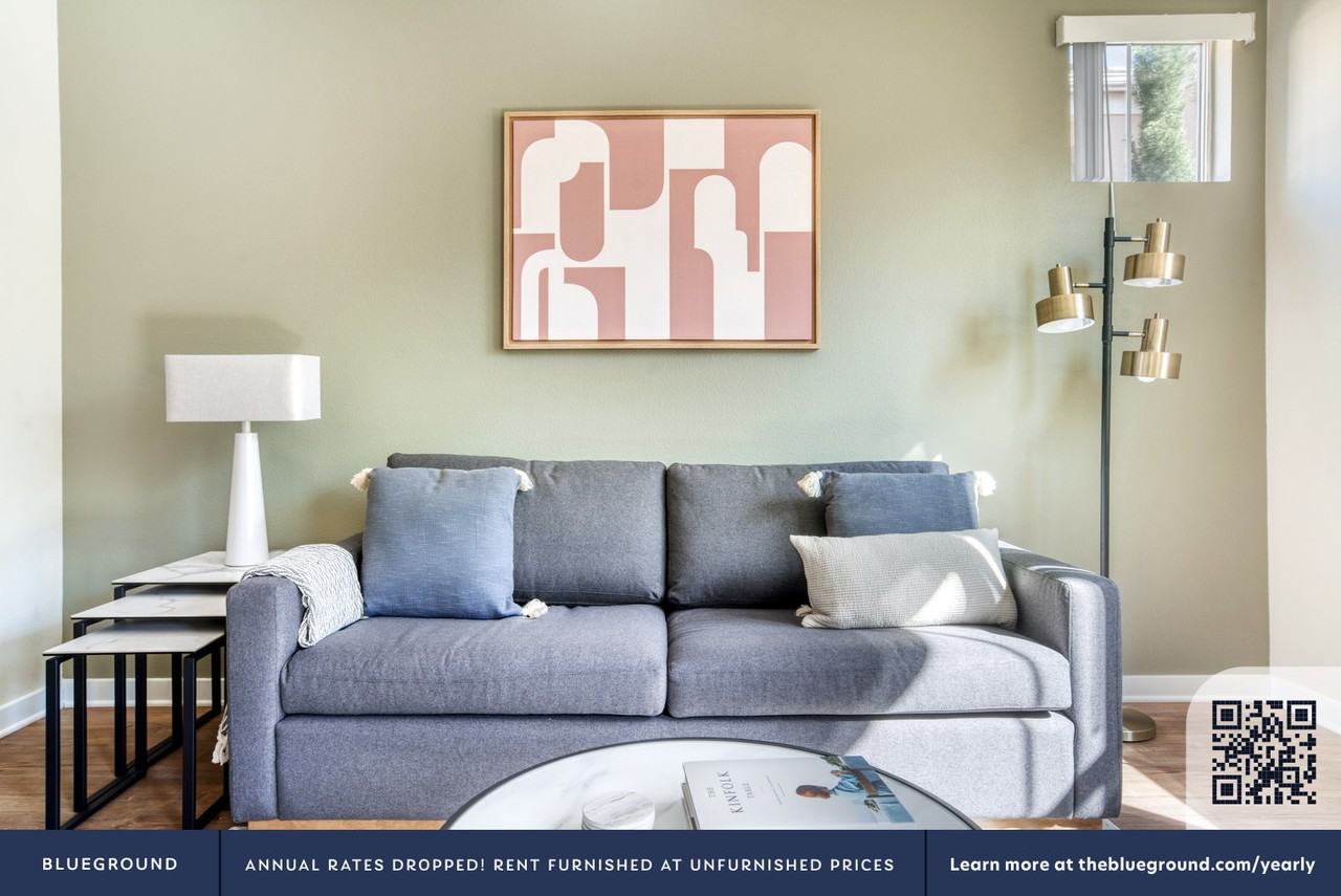 2982 Santos Lane - Photo 4 of 56