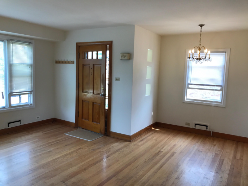 7652 N Osceola Ave - Photo 3 of 10