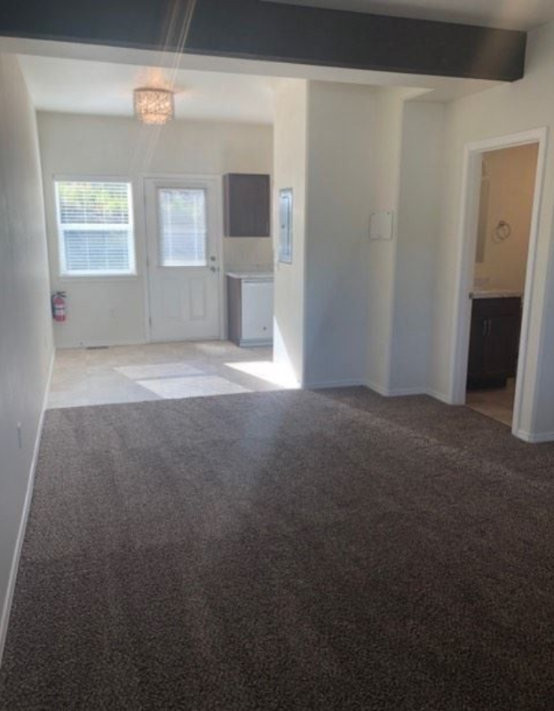 1735 N Nina Cir - Photo 3 of 7