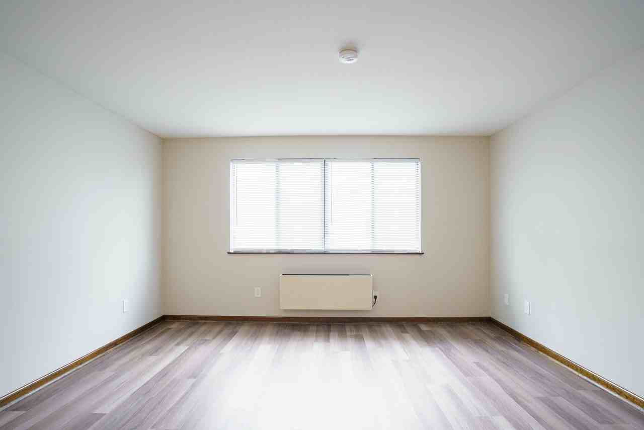 65 East Street - Photo 2 of 23