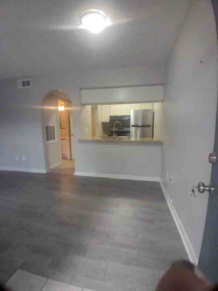 Sunrise East Apartments - Photo 2 of 9