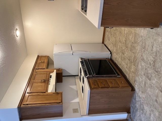 Greenbriar Apartments - Photo 3 of 14