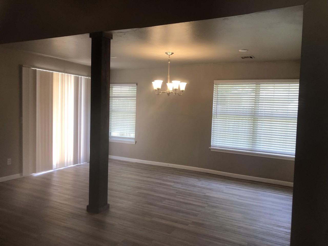 12401 Sw 11th St #1 - Photo 6 of 26