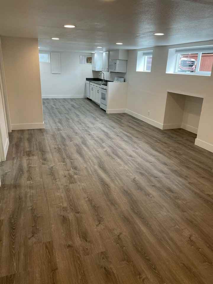 15914 84th Avenue Northeast, Unit C - Photo 5 of 16