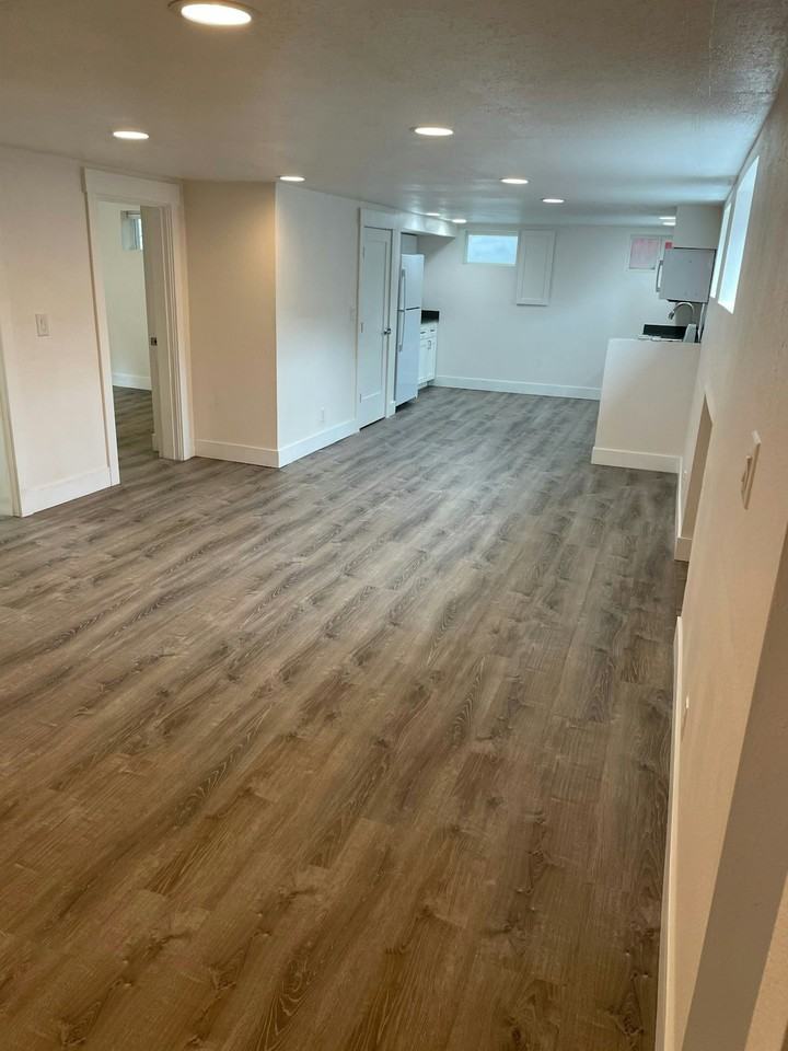 15914 84th Avenue Northeast, Unit C - Photo 7 of 16