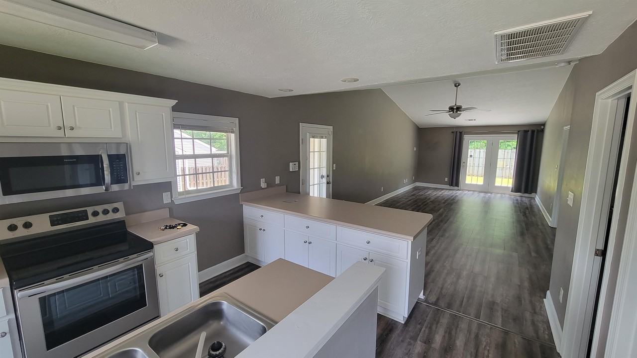 148 Karlie Ct #1 - Photo 2 of 7