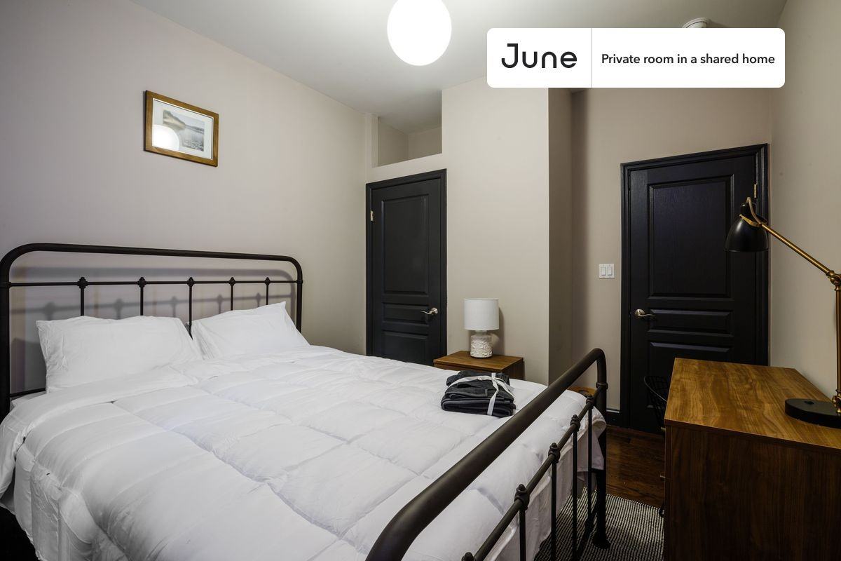 285 Saint Nicholas Ave #C - Photo 2 of 10