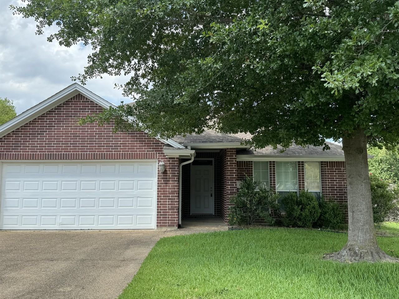 225 Karten Ln #1 - Photo 2 of 43