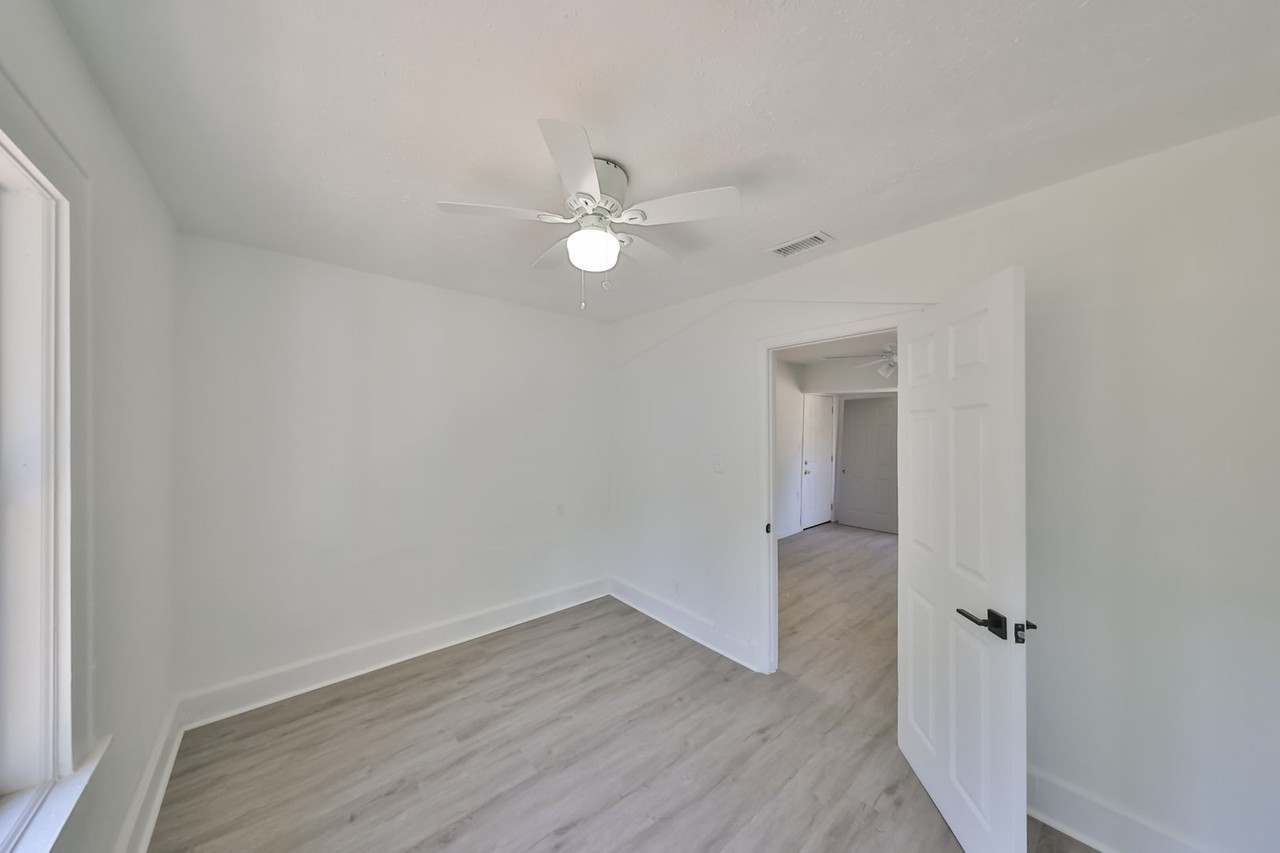 1735 43rd St S - Photo 7 of 14