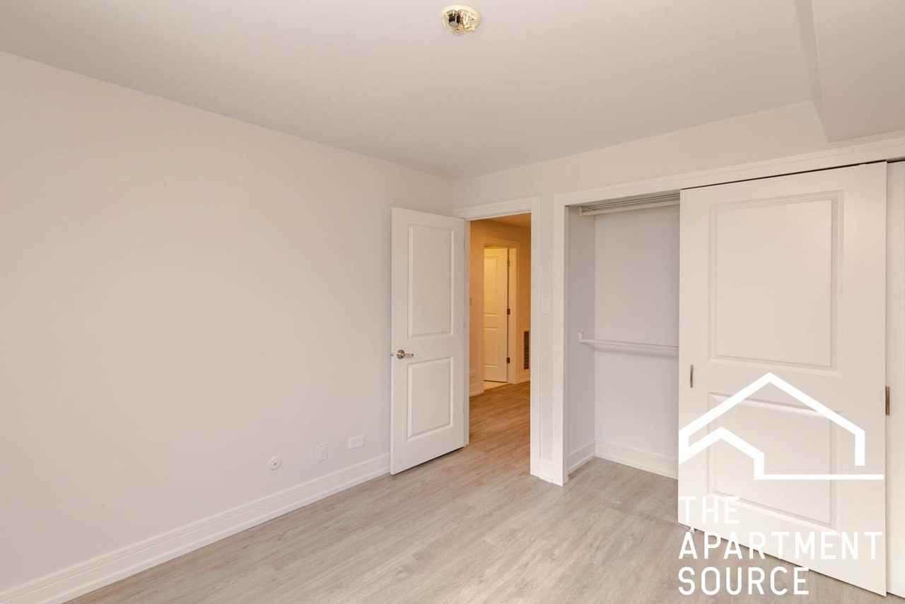 663 W Melrose St #1A - Photo 7 of 10