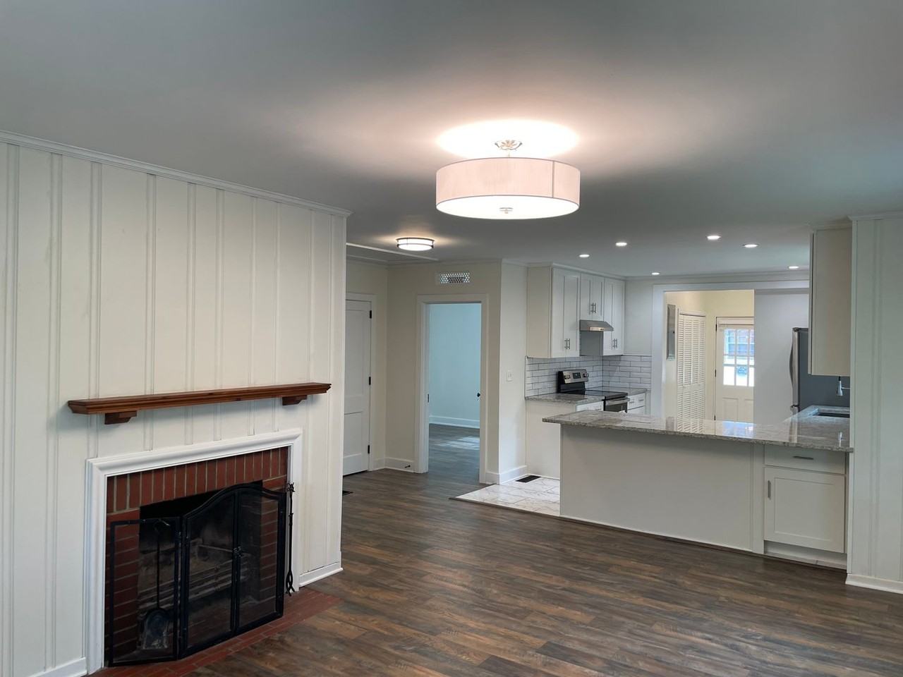 408 Rockridge Ave - Photo 4 of 19